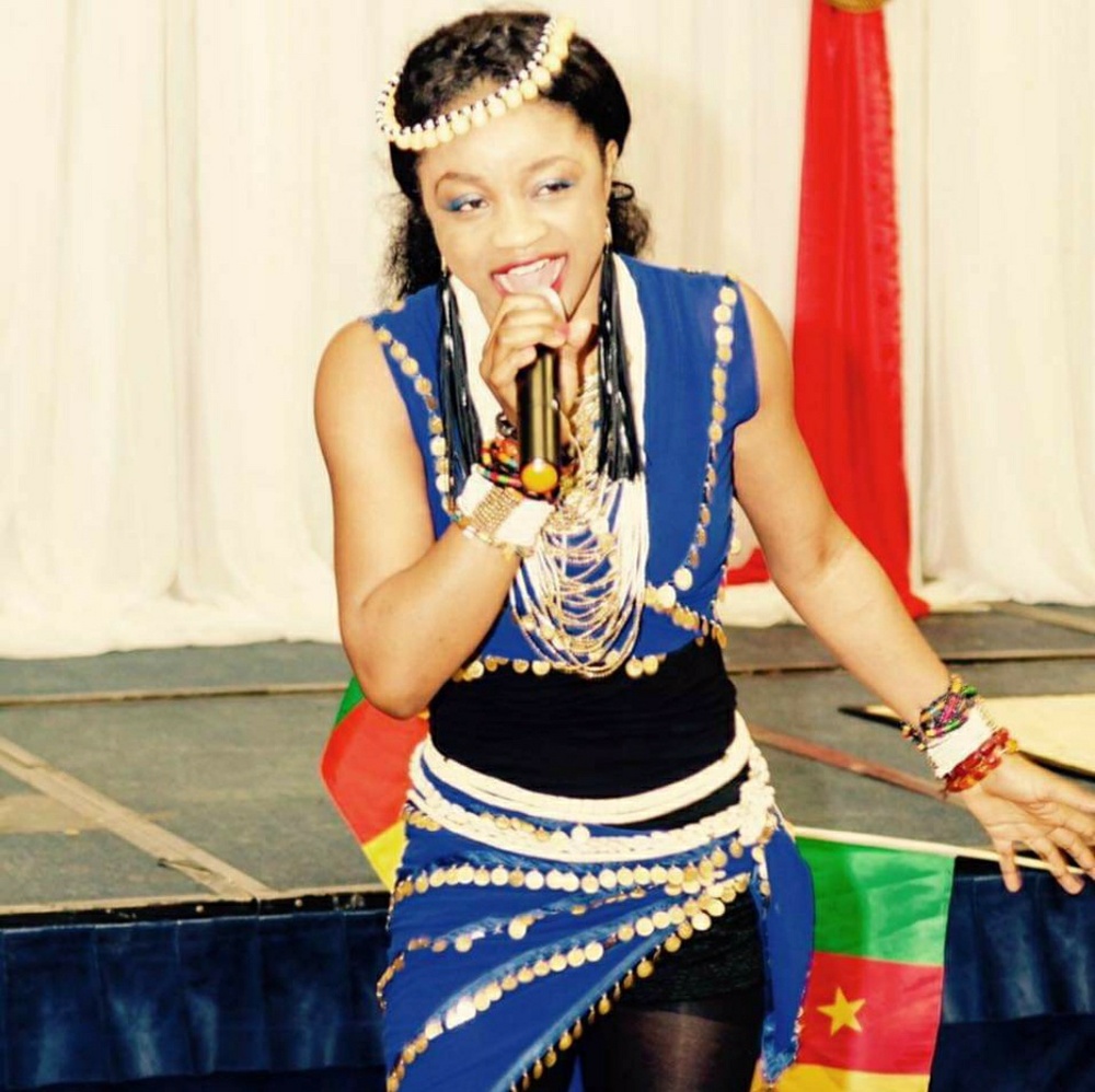 Braja royal blue Two Piece dance singer costume